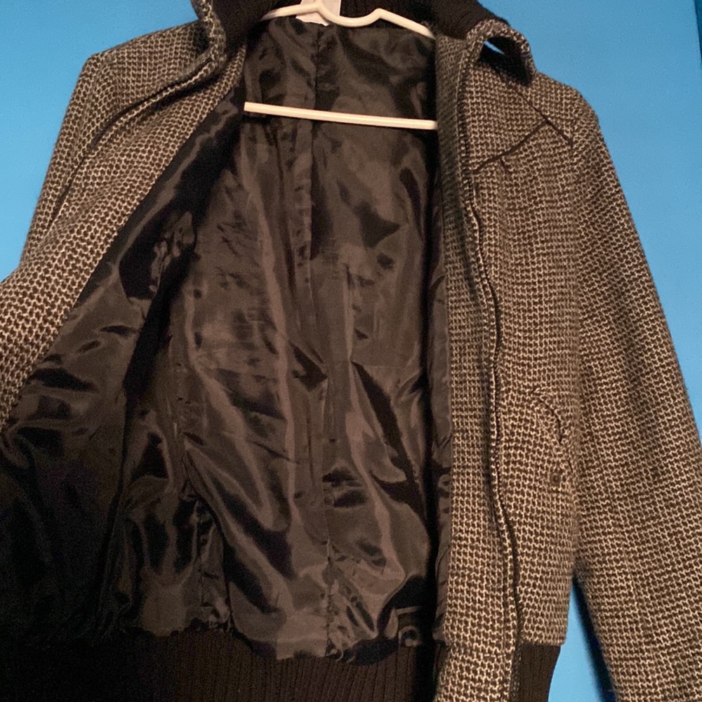 Beautiful, Fall jacket - Picture 3 of 6